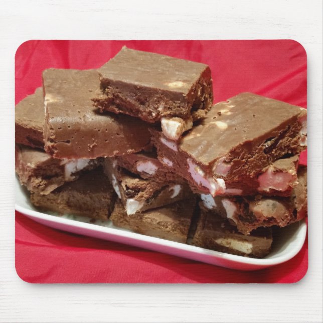 Tapis De Souris Chocolat Cherry Marshmallow Fudge Sur Une Plaque (Devant)