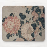 Tapis De Souris Chrysanthèmes (bois de graveur de couleur)<br><div class="desc">Image : 115359 chrysanthèmes (bois de graveur de couleur). Hokusai,  Katsushika (1760-1849). Victoria et Albert Museum,  Londres,  R-U.  Art,  beaux-arts.</div>