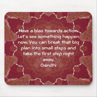 Tapis De Souris Citation de la sagesse de Gandhi sur l'action