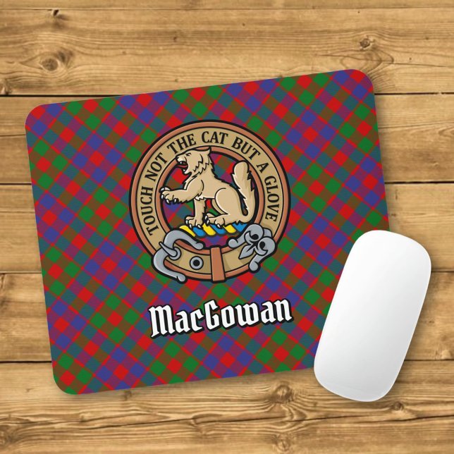 Tapis De Souris Clan MacGowan Crest sur Tartan (Créateur téléchargé)