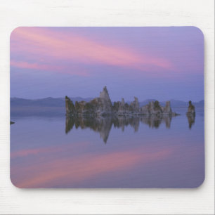 Tapis De Souris Coucher de soleil sur le lac Mono, Californie.