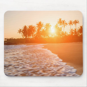 Tapis De Souris Coucher du soleil sur la plage avec des cocotiers