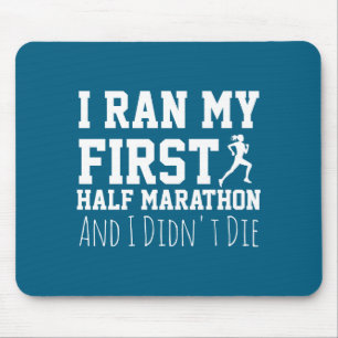 Tapis De Souris Coureur de semi-marathon drôle de la 1ère moitié