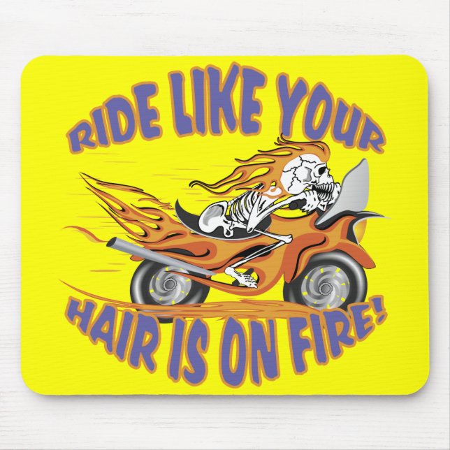 Tapis De Souris Crâne de moto flambante (Devant)