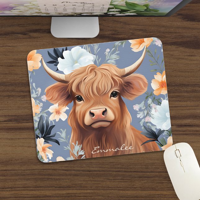 Tapis De Souris Cute Highland Cow en Floral Arrière - plan avec /  (Créateur téléchargé)