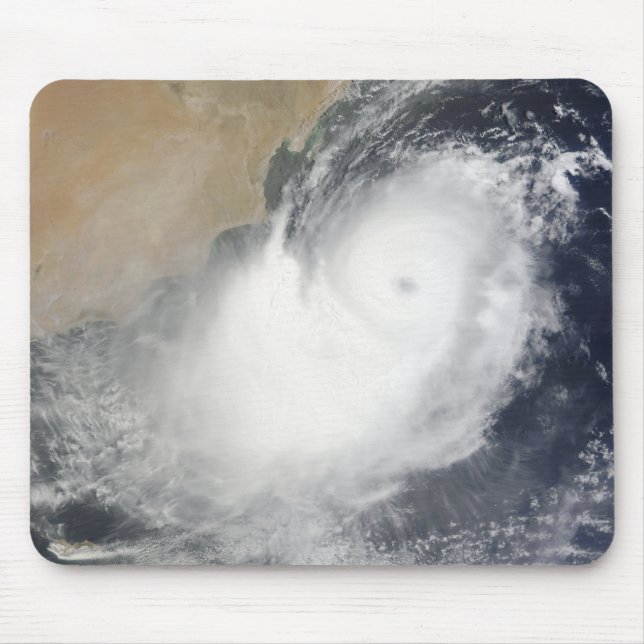 Tapis De Souris Cyclone tropical Phet dans la mer d'Oman (Devant)