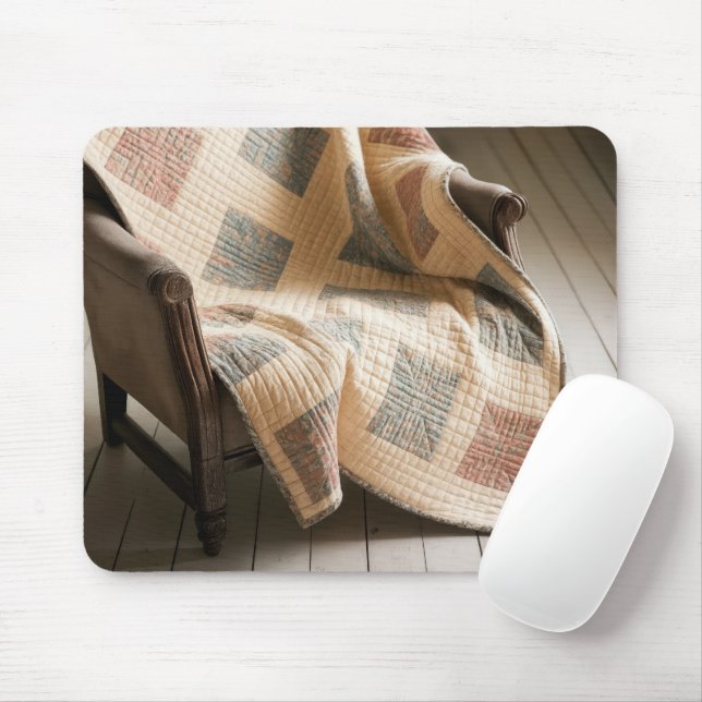 Tapis De Souris Décor défraîchi sur un fauteuil (Avec souris)