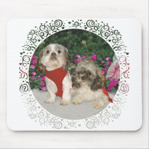 Tapis De Souris Deux Shih Tzus dans un jardin