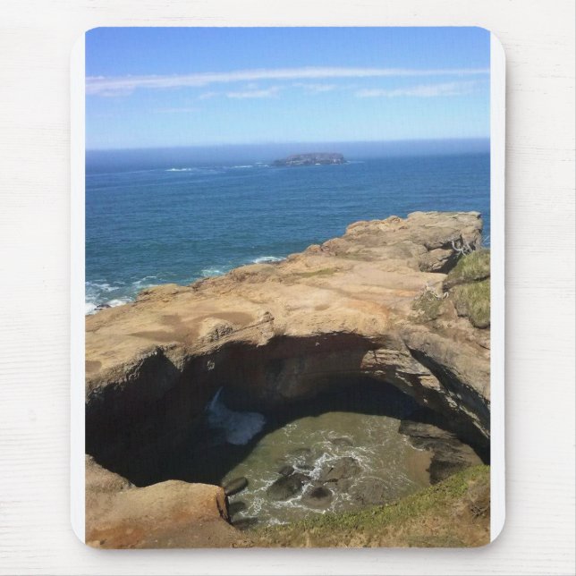 Tapis De Souris Devil's Punchbowl & Otter Rock, OU (Devant)