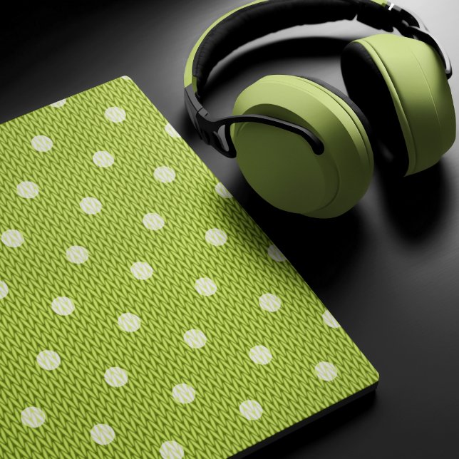 Tapis De Souris Dotty Delight Green (A Dotty Delight Green Mouse Pad is on the desk. )