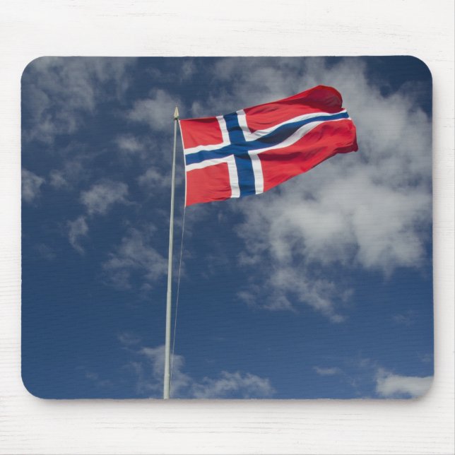 Tapis De Souris Downtown historic port area of Bergen wth flags (Devant)