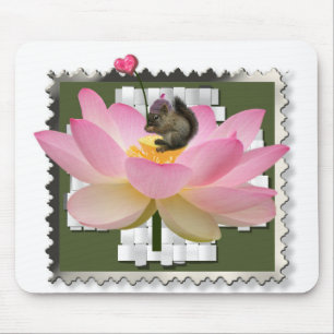 Tapis De Souris Écureuil bébé adorable encadré en 3D sur une fleur