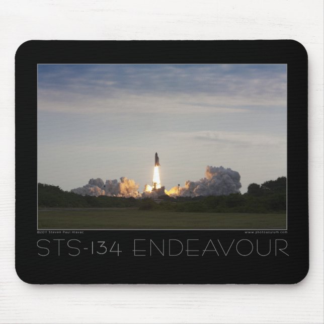 Tapis De Souris Effort de navette spatiale STS-134 (Devant)