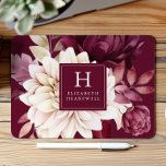 Tapis De Souris Elégante aquarelle d'ivoire de Bourgogne Monogramm<br><div class="desc">Ce design présente un bouquet floral aquarelle dans les tons bordeaux et ivoire sur un arrière - plan bordeaux profond. Customisez-le avec votre initiale monogramme et votre nom en ivoire serif encadré par un carré bordeaux.</div>
