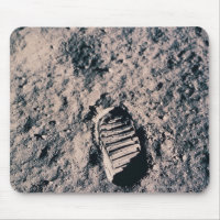 Empreinte sur la surface lunaire