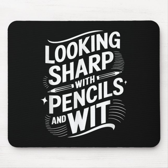 Tapis De Souris En Regardant Sharp Avec Crayons Et Avec Esprit (Devant)