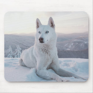 Tapis De Souris Enchanter le Chien Husky Blanc dans la neige