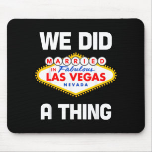 Tapis De Souris Enterrement de vie de garçon à Vegas Marié à Vegas