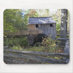 Tapis De Souris États-Unis - Tennessee. Moulin à câble dans la rég