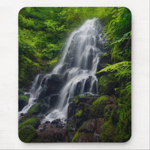 Tapis De Souris Fairy Falls Gorge de la rivière Colombia Oregon.