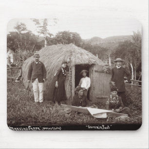 Tapis De Souris Faisant Tappa, un tissu indigène, c.1875 (photo de