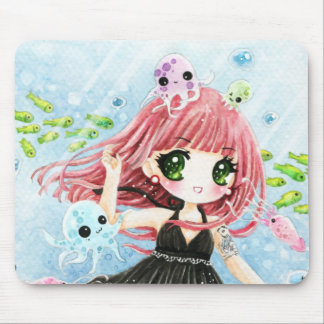 Tapis De Souris Fille mignonne avec le poulpe et les poissons de