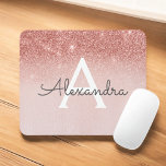 Tapis De Souris Fille Rose or - Pink Sparkle Parties scintillant M<br><div class="desc">Girly Blush Pink - Rose Gold Sparkle Parties scintillant Monogramme Nom Glam Mousepad. Ce Mousepad peut être customisé pour inclure votre prénom.</div>