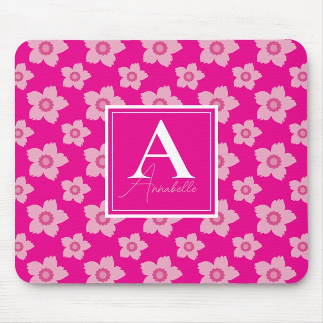 Tapis De Souris Fleurs Roses Sur Monogramme Arrière - plan Rose (Devant)