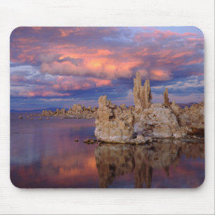 Tapis De Souris Formations de tuf sur le lac Mono