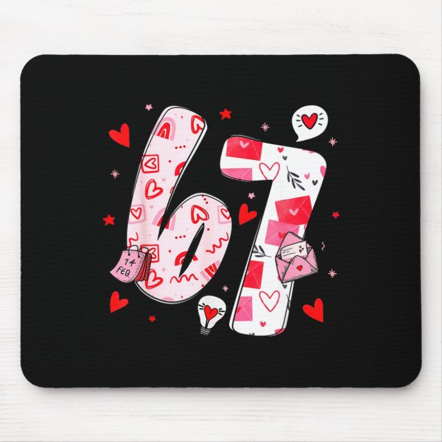Tapis De Souris Funny 67 Meme Six Seven 6 7 Valentine Hearts  (Devant)