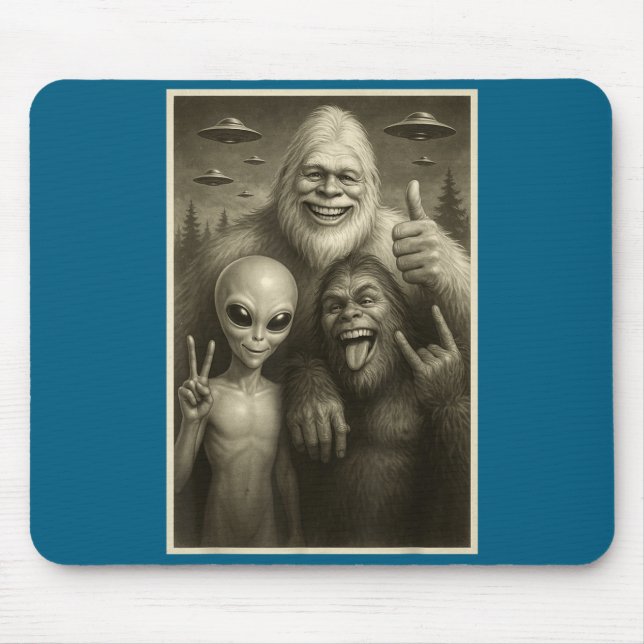 Tapis De Souris Funny Bigfoot, Alien, &amp; Yeti Sasquatch Rock On (Devant)