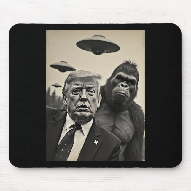 Tapis De Souris Funny Trump Bigfoot Selfie Avec Ufos Alien Étrange (Devant)