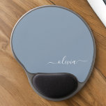 Tapis De Souris Gel Dusty Blue minimaliste moderne Monogramme élégant<br><div class="desc">Découvrez notre Dusty Blue Minimalist Modern Monogram Elegant Collection : Elevez votre style avec une sophistication sobre et un charme intemporel. Notre collection présente des motifs minimalistes dans une teinte bleu roux apaisante, rehaussée d'élégants monogrammes adaptés à votre goût personnel. De la papeterie raffinée aux accessoires polyvalents, chaque pièce de...</div>