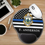 Tapis De Souris Gel Logo personnalisé du service de police Police<br><div class="desc">Mince Blue Line Police Department Mouse Pad - Drapeau américain dans les couleurs du drapeau de police, design moderne noir et bleu. Customisez avec le logo de votre service et personnalisez avec le nom des policiers. Cette souris personnalisée pour l'application de la loi est parfaite pour les services de police...</div>