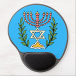 Tapis De Souris Gel Persian Magen David Menorah<br><div class="desc">Cette image a été adaptée à partir d'un carrelage juif perse antique et présente une menorah avec un Magen David (Étoile de David) encadré de branches d'olivier. Les imperfections de l'image originale peinte à la main ont été conservées.</div>