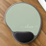 Tapis De Souris Gel Sage Green Minimaliste Moderne Monogramme Élégant<br><div class="desc">Découvrez notre collection moderne minimaliste de monogramme Sage Green : Élégez votre esthétique avec une sophistication sereine et une élégance intemporelle. Notre collection présente des designs minimalistes dans une teinte verte sage et tranquille, complétés par des monogrammes raffinés adaptés à votre style personnel. De la papeterie polie aux accessoires polyvalents,...</div>