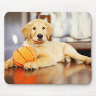 Tapis De Souris Golden Retriever avec un jouet de basket
