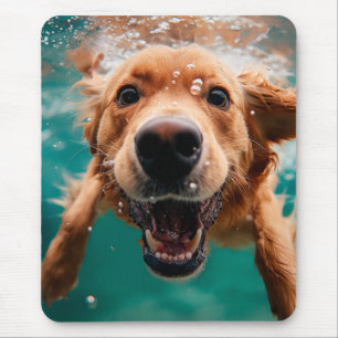 Tapis De Souris Golden Retriever heureux nageant sous l'eau