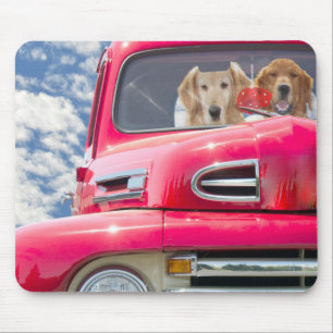 Tapis De Souris Golden Retrivers in Retro Truck