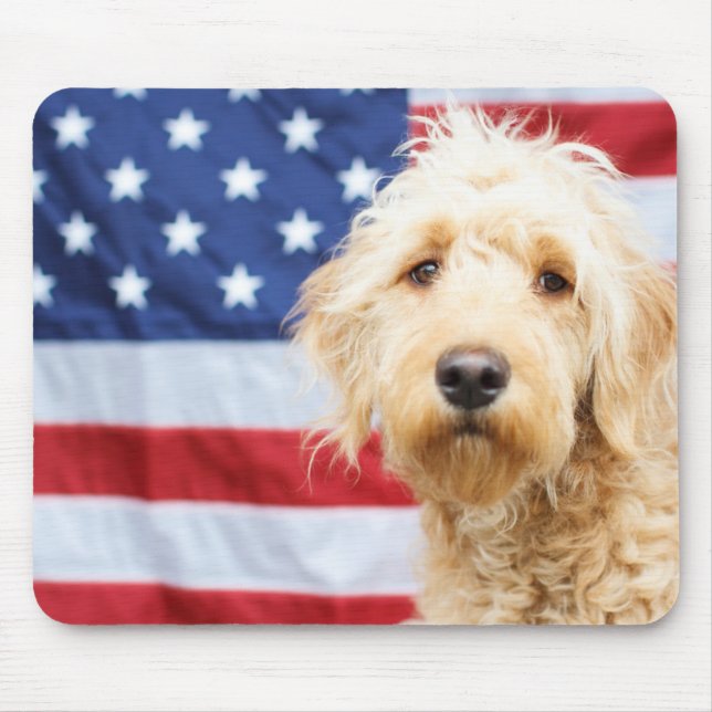 Tapis De Souris Goldendoodle avec drapeau américain (Devant)