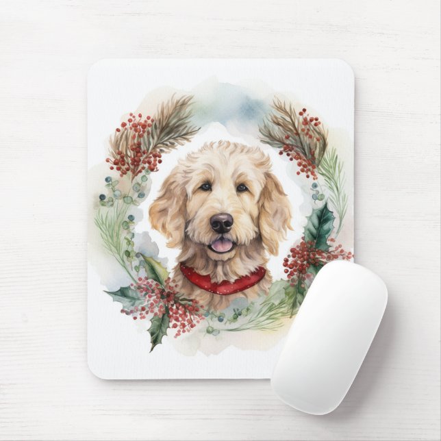 Tapis De Souris Goldendoodle Christmas Wreath Festive Pup (Avec souris)