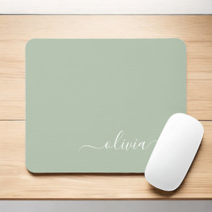 Tapis De Souris Green Sage Girl Script Monogramme Nom Moderne