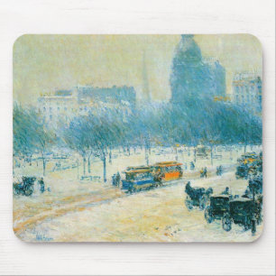 Tapis De Souris Hiver en Union Carré par Frederick Childe Hassam