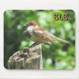Tapis De Souris House Sparrow profile on stump with your initials
