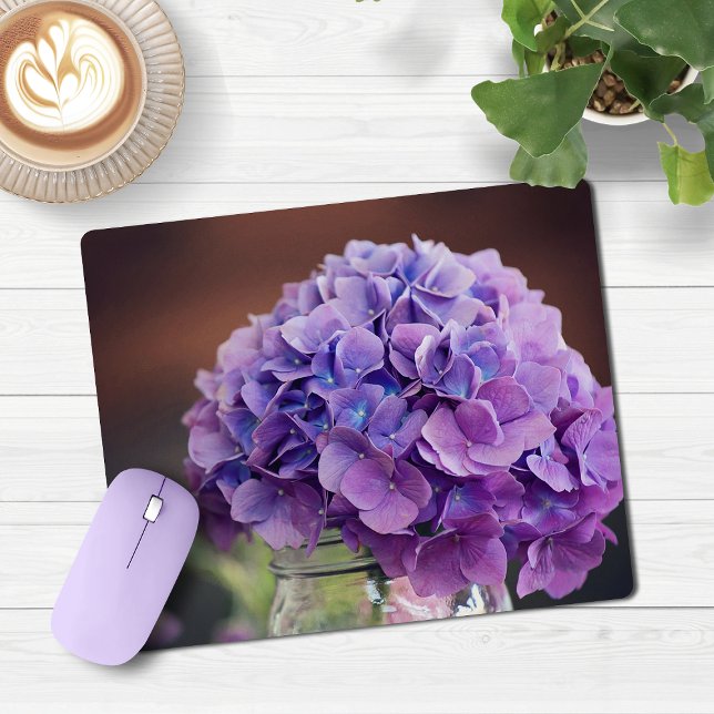 Tapis De Souris Hydrangée violette dans Mason Jar Photo (Purple Hydrangea in Mason Jar Photograph Mouse Pad)