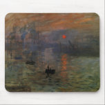 Tapis De Souris Impression Sunrise par Claude Monet, Art Vintage<br><div class="desc">Impression, Sunrise (1872) de Claude Monet est une vintage impressionnisme de peinture marine d'art. La position du soleil semble qu'il pourrait aussi être un coucher de soleil. Un paysage maritime au port du Havre, France avec plusieurs bateaux au premier plan au lever du soleil. À propos de l'artiste : Claude...</div>