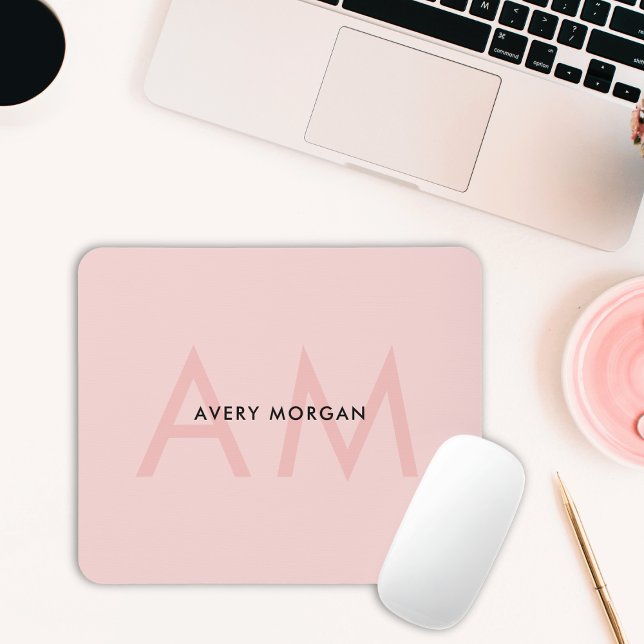 Tapis De Souris Initiales minimes de monogramme rose pâle modernes (Créateur téléchargé)