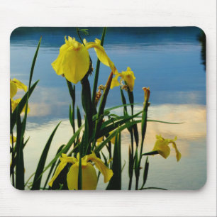 Tapis De Souris Iris jaune à Lake Shore