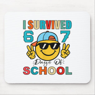 Tapis De Souris J'ai survécu 67 jours d'école drôle 67 mème étudia