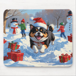 Tapis De Souris Japanese Chin courant dans la neige avec un chapea